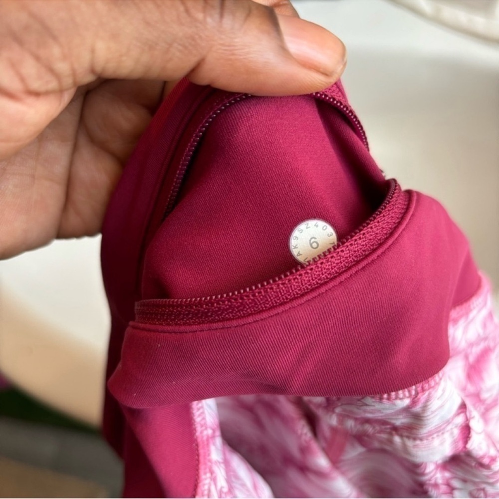 Lululemon Run Times Short II - Floral Bloom White Star Ruby / Star Ruby - Picture 9 of 12